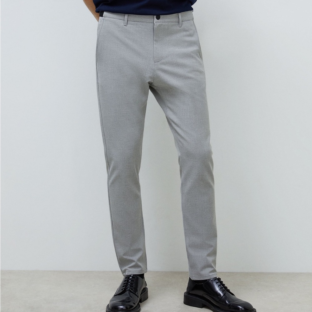 Zara Grey Dress Pants 
Size L
Used 1x for a special occasion that’s pretty much